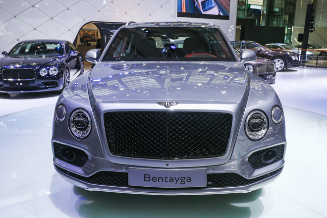 3-宾利添越Bentayga V8-外观.jpg